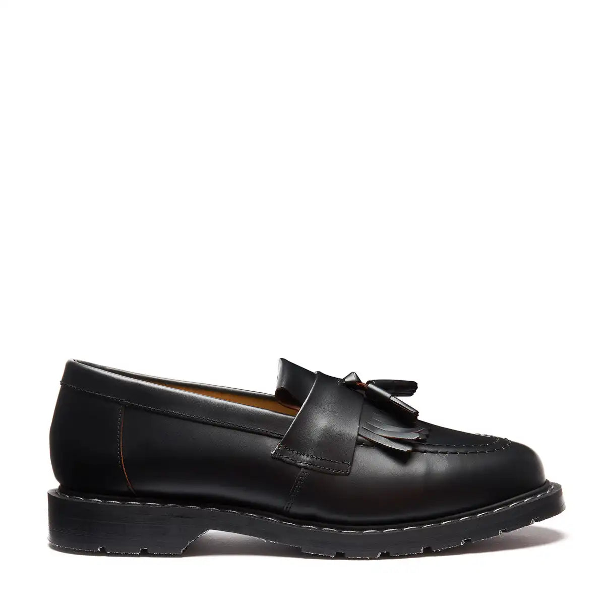 Black Fine Grain Tassel Loafer